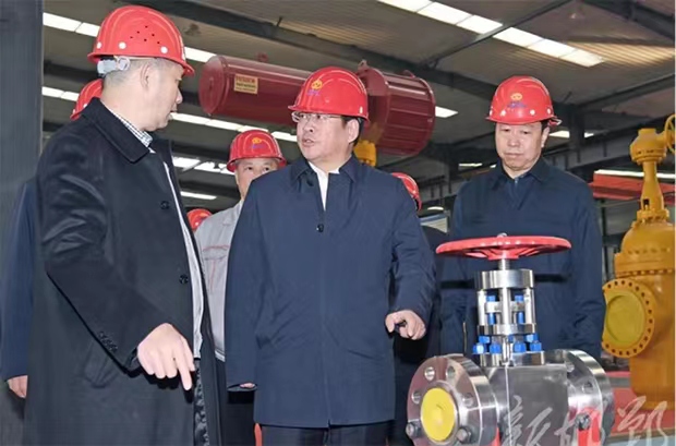 邯鄲市委書(shū)記李晉宇一行蒞臨 北閥總廠股份邯鄲生產(chǎn)基地調(diào)研指導(dǎo)
